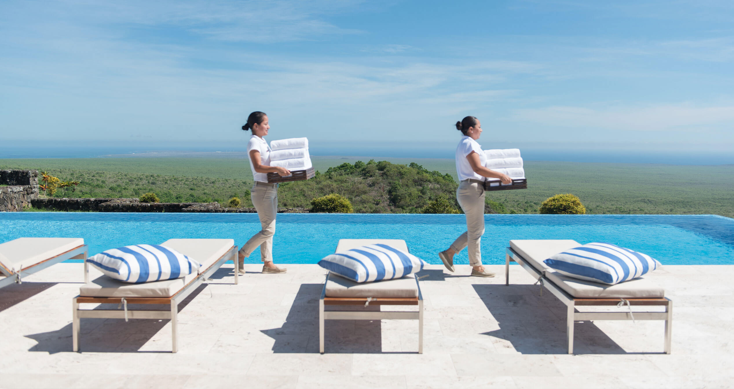 Pikaia Lodge Infinity Pool